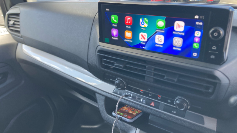 Vauxhall Vivaro L2 Diesel 2.2 Turbo D 150 Pro H1 Van